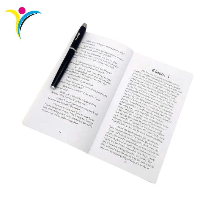 طباعة كتب روايات مخصصة في الخارج، طباعة غلاف ورقي بالأبيض والأسود Overseas Custom Novel Books Print Black and White Novel Softcover Printing