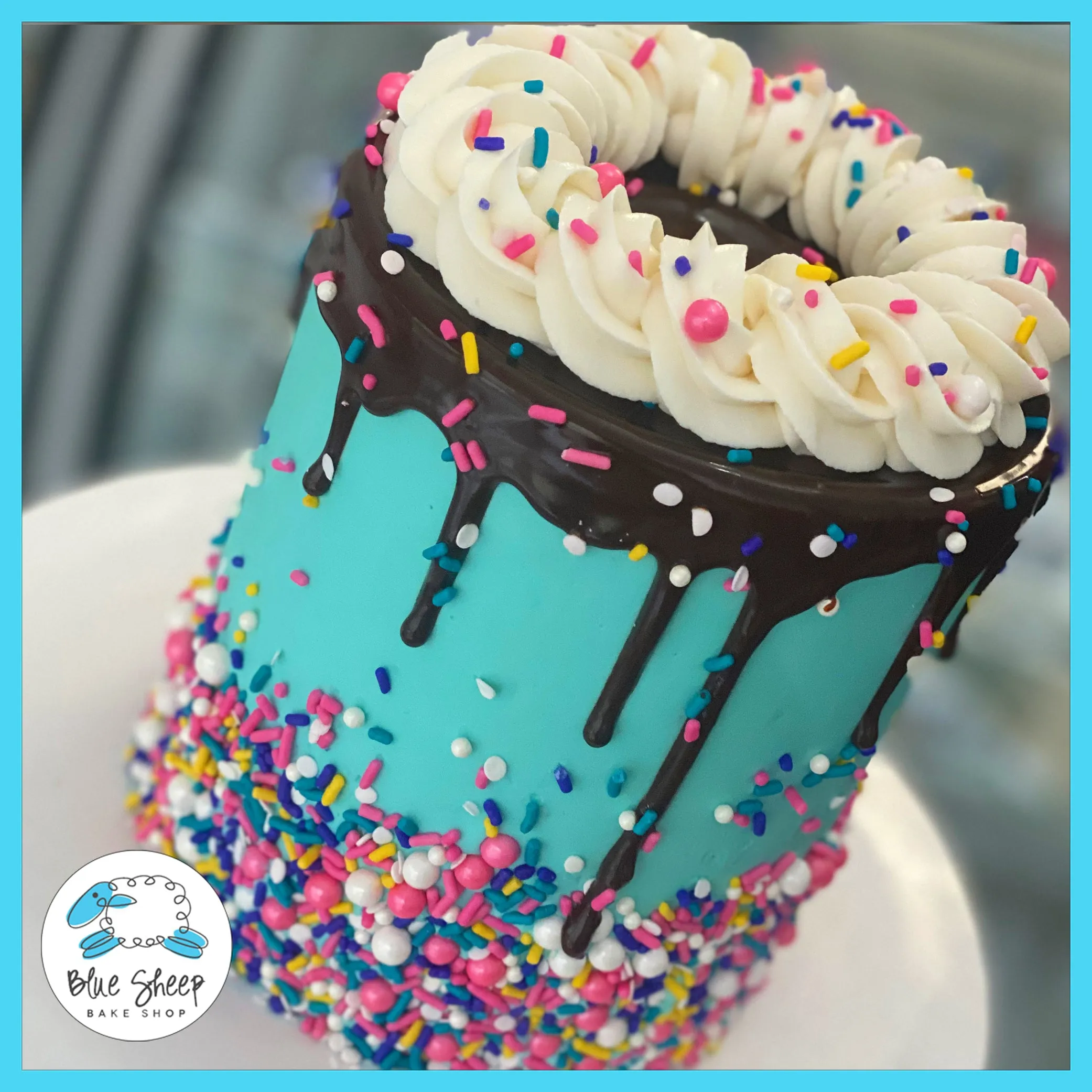 5" Confetti Drip To Go Cake