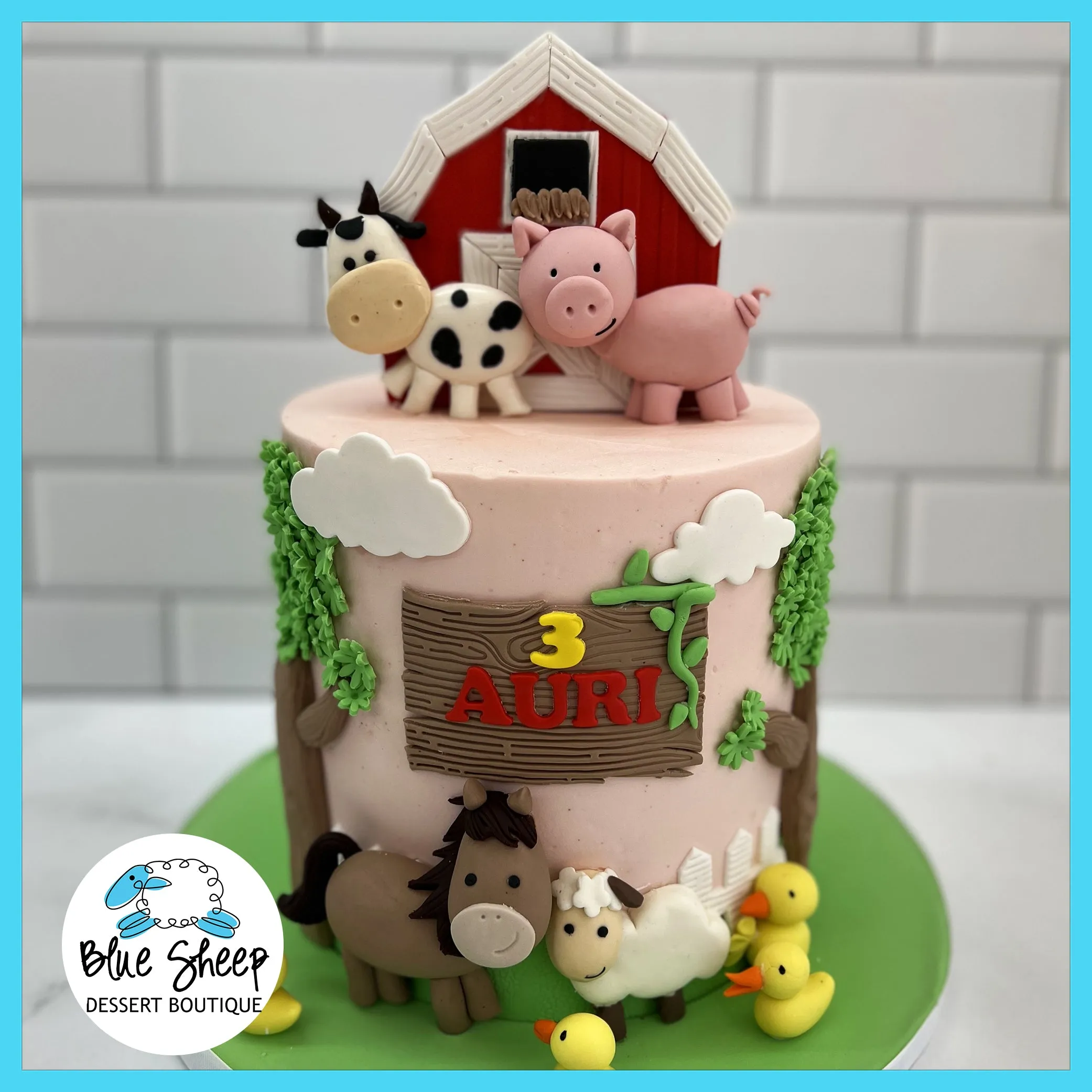 Auri's Barnyard Birthday Cake
