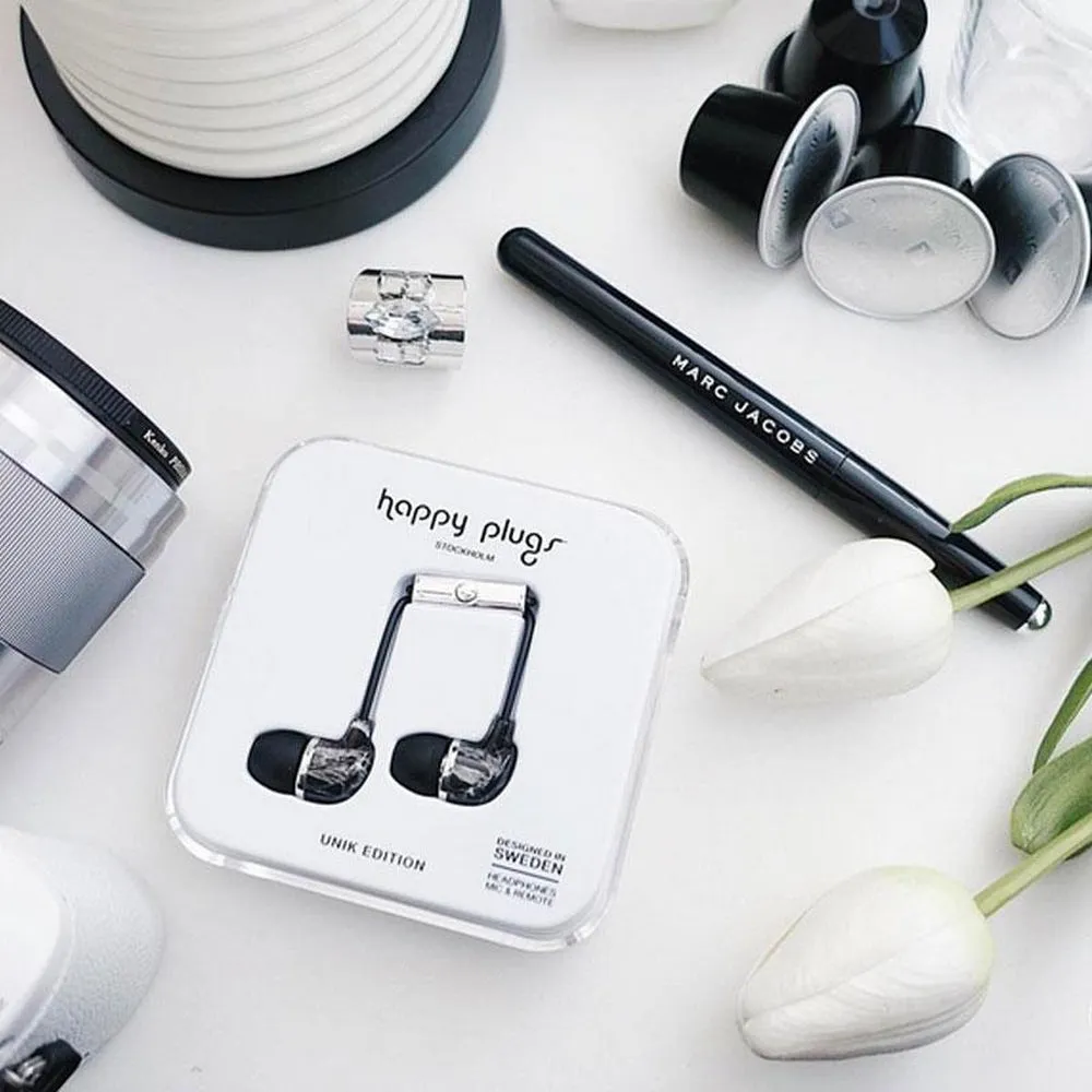 [OPEN BOX] HAPPY PLUGS Deluxe In-Ear Headphones Black Marble