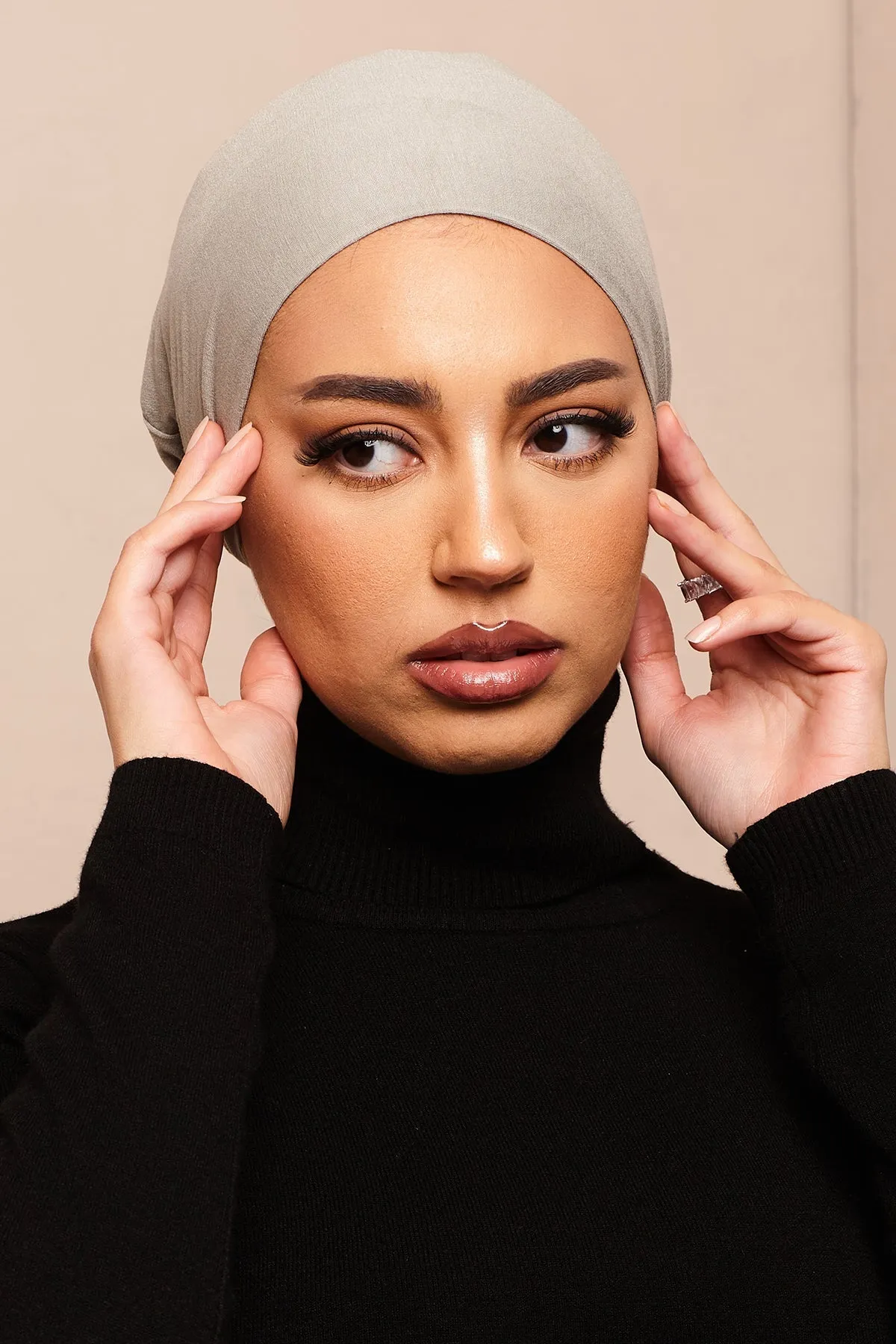 Satin-Blend Rock Oak Bamboo Jersey Hijab Cap